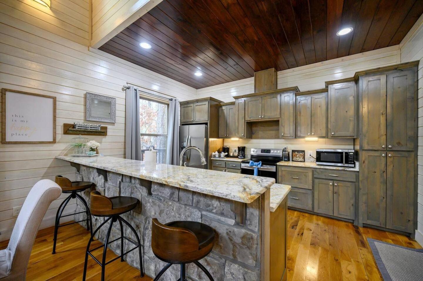 Merlot Mountain By The Cohost Company Broken Bow Exterior photo