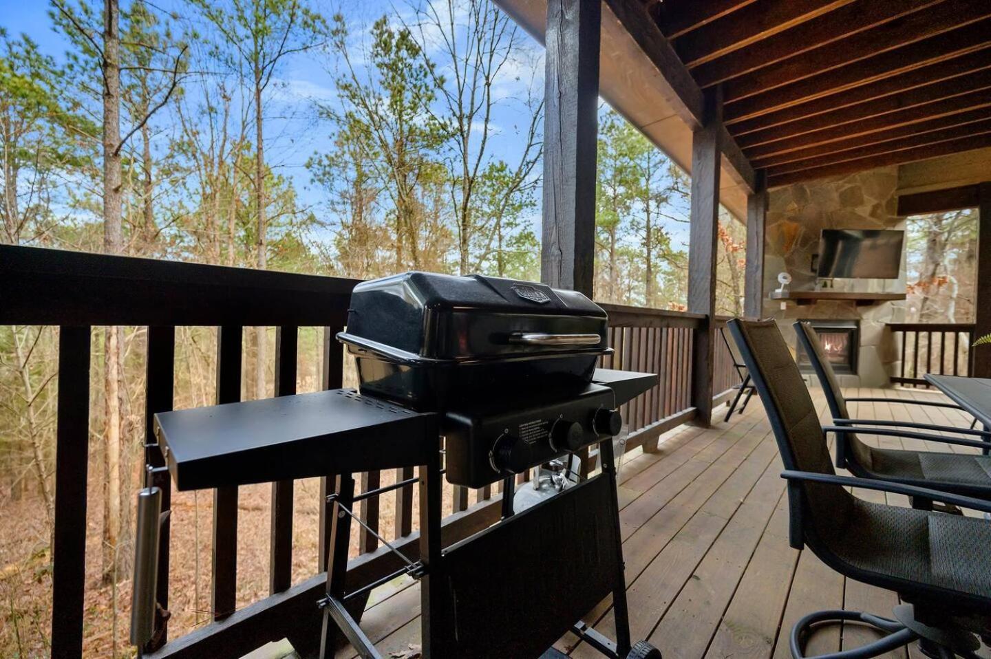 Merlot Mountain By The Cohost Company Broken Bow Exterior photo