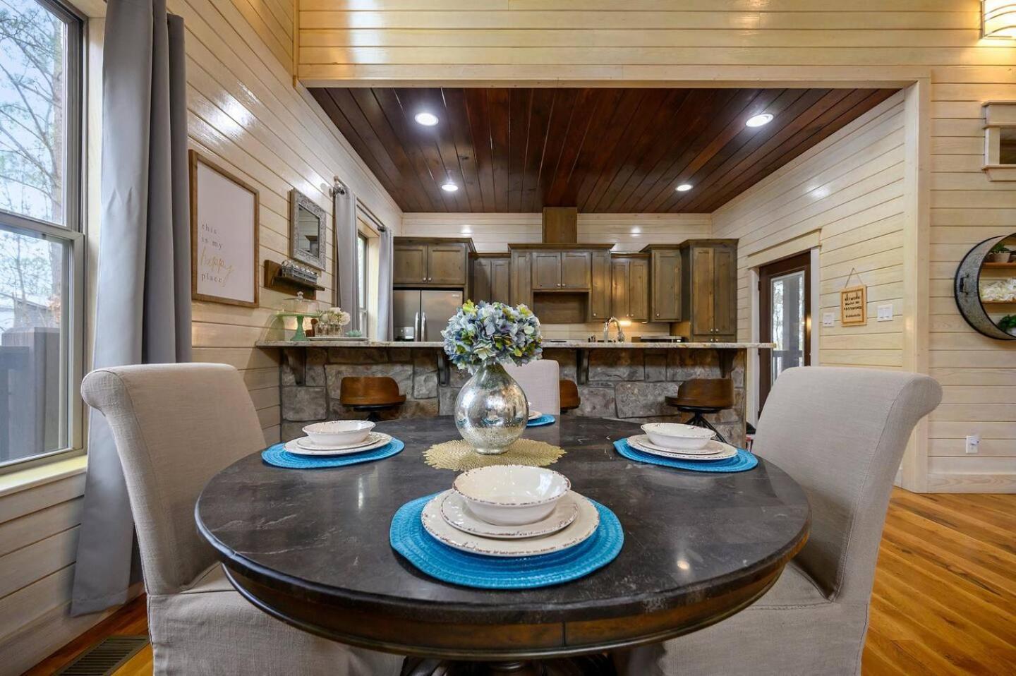 Merlot Mountain By The Cohost Company Broken Bow Exterior photo