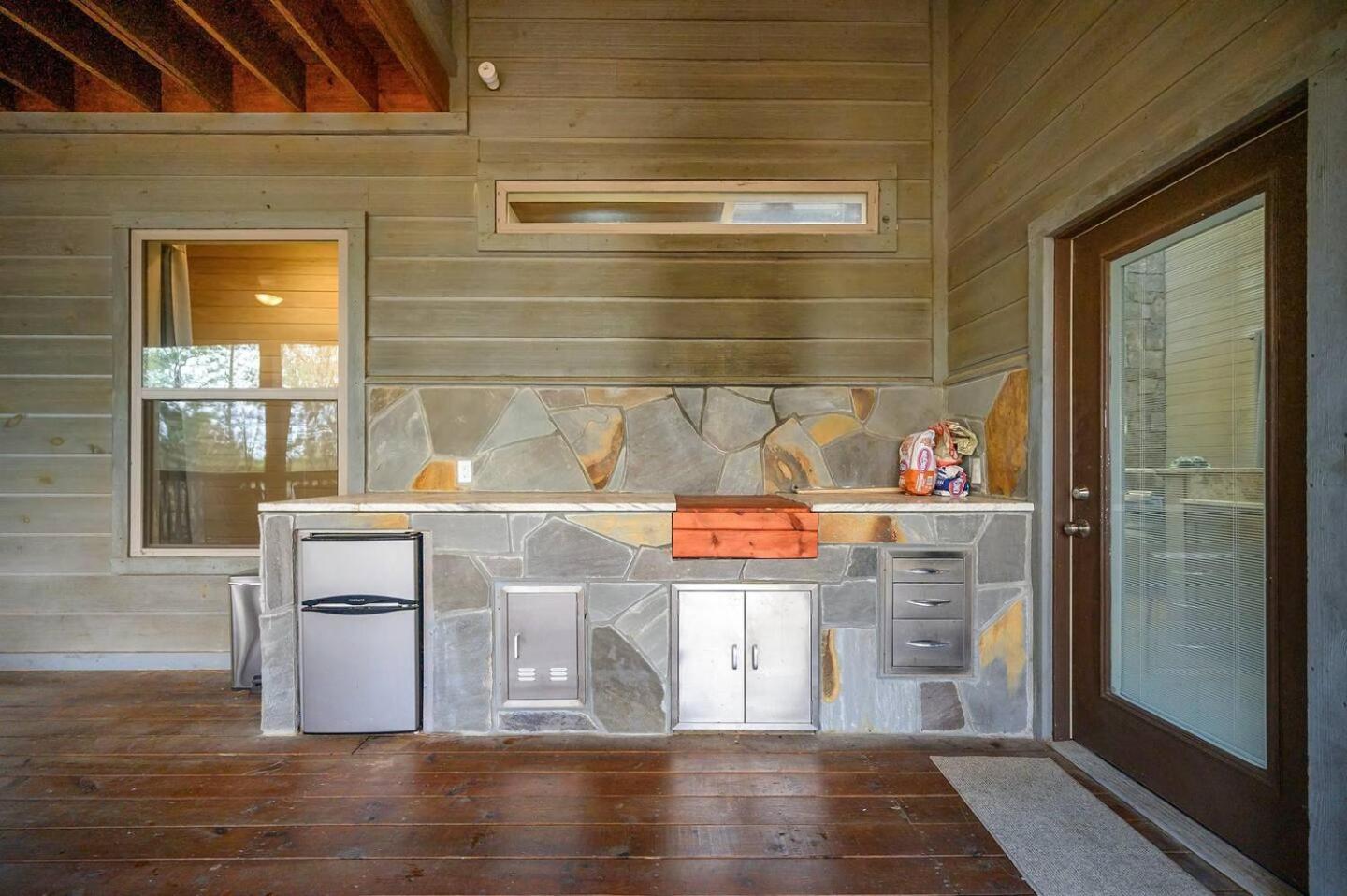 Merlot Mountain By The Cohost Company Broken Bow Exterior photo